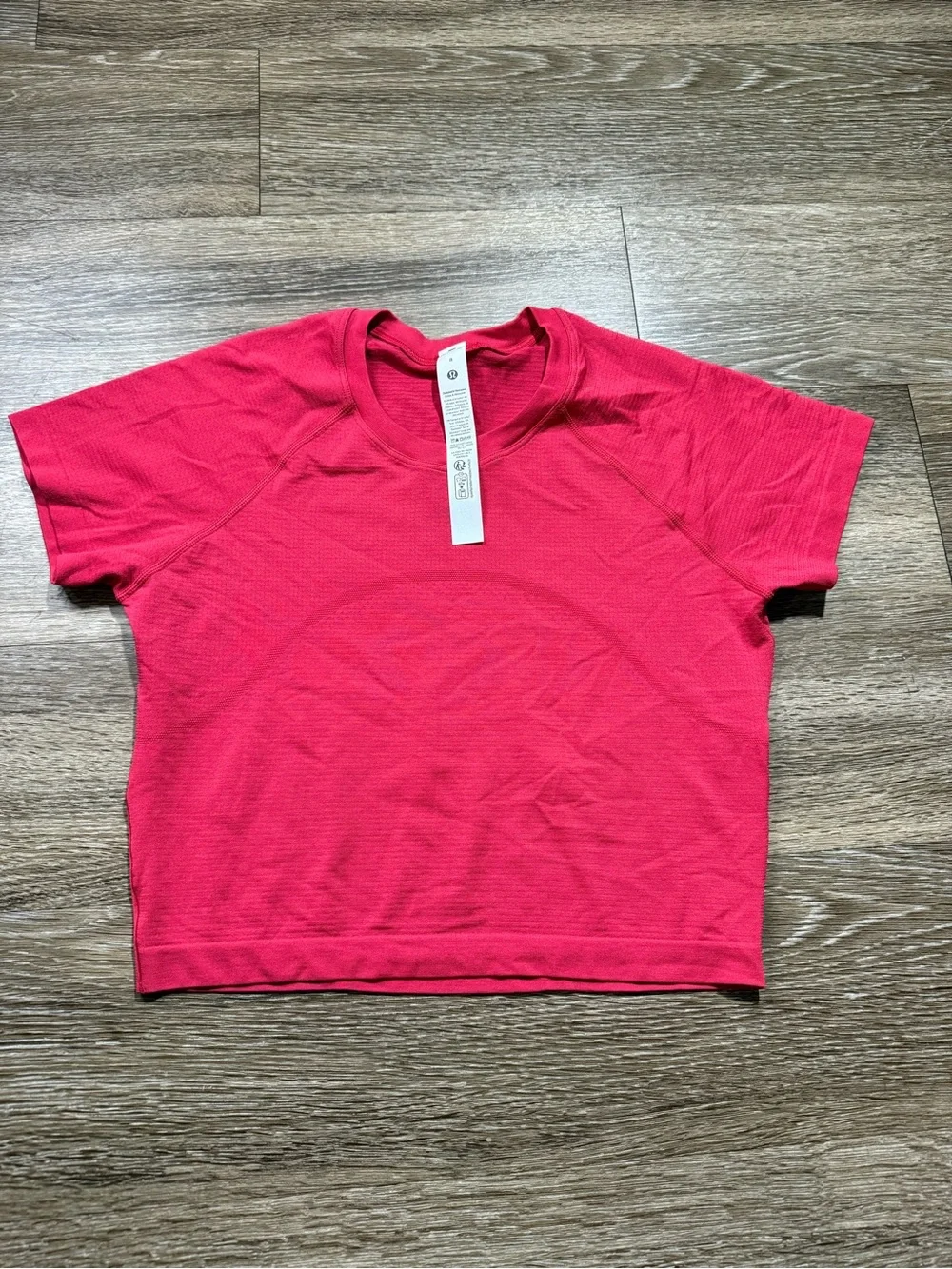 Lululemon Swiftly Tech Cropped Short-Sleeve Shirt 2.0 Pink Dragonfruit / Pink Dr